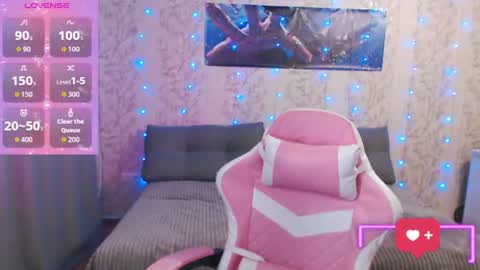 SnowWhate 00 online show from July 20, 7:49 pm