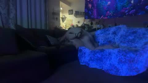 Snapshot of snowwhite219 chatting on July 11, 11:02 am BigBootyJudy online show from July 11, 11:02 am