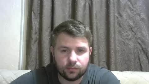 Snapshot of snowyqred chatting on September 25, 6:22 pm Arthur online show from September 25, 6:22 pm