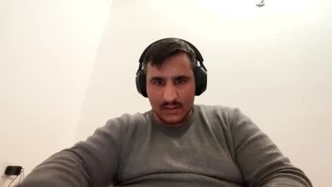 Snapshot of so_love_it chatting on December 24, 10:17 pm so_love_it online show from December 24, 10:17 pm