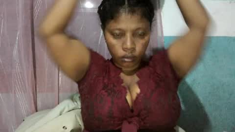 soayh89 online show from July 31, 7:24 pm