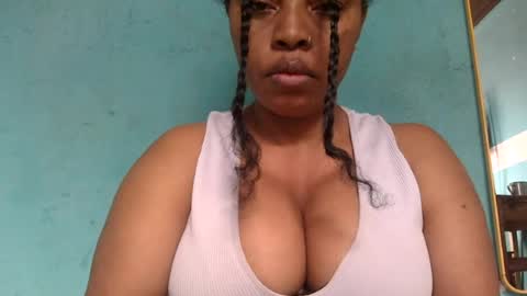 soayh89 online show from August 2, 11:41 am