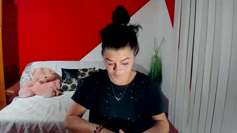 Soffy online show from September 26, 3:32 am