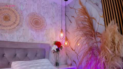 Snapshot of sofi_lovely_ chatting on March 26, 7:52 pm .... . . .... online show from March 26, 7:52 pm