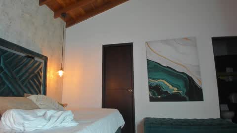 Sofi online show from November 14, 11:31 am