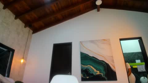 Sofi online show from March 17, 11:24 am