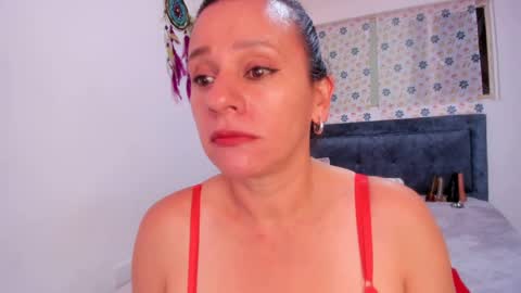  sofi online show from April 12, 7:19 pm