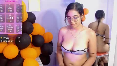 Snapshot of sofi_smith02 chatting on December 2, 10:01 pm sofi smith online show from December 2, 10:01 pm