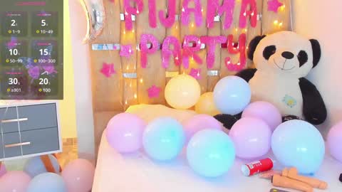 Snapshot of sofi_smith02 chatting on January 17, 8:33 pm sofi smith online show from January 17, 8:33 pm