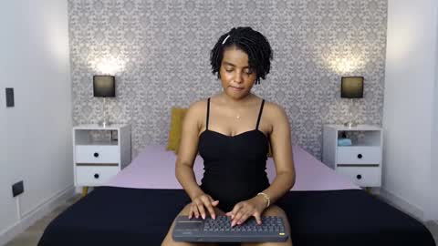 Snapshot of sofi_z chatting on December 26, 3:53 pm Sofi online show from December 26, 3:53 pm