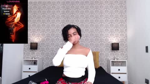 Snapshot of sofi_z chatting on January 18, 3:38 pm Sofi online show from January 18, 3:38 pm