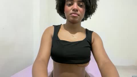 Snapshot of sofi_z chatting on November 23, 1:22 pm Sofi online show from November 23, 1:22 pm