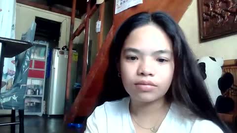 Snapshot of sofia_587145 chatting on June 8, 1:28 am sofia_587145 online show from June 8, 1:28 am