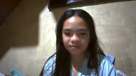 Snapshot of sofia_587145 chatting on July 26, 11:17 am sofia_587145 online show from July 26, 11:17 am
