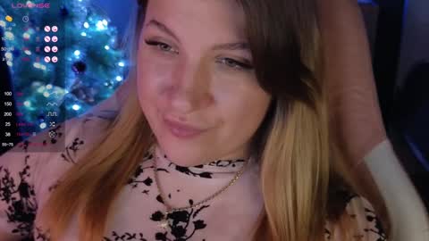 Snapshot of sofia__fairy chatting on December 18, 11:56 am Sofia Lush is active PVT is open Welcome to the world of pleasure online show from December 18, 11:56 am