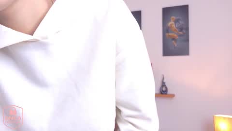 sofia_arango1107 online show from November 27, 7:05 pm