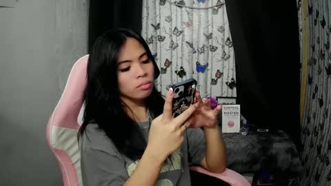 Snapshot of sofia_ava24 chatting on June 27, 12:22 pm Chady online show from June 27, 12:22 pm