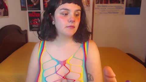 Snapshot of sofia_coolle chatting on December 17, 3:39 am Sofi online show from December 17, 3:39 am