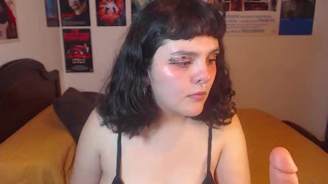 Snapshot of sofia_coolle chatting on January 13, 10:35 pm Sofi online show from January 13, 10:35 pm