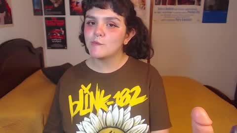 Snapshot of sofia_coolle chatting on February 4, 11:49 pm Sofi online show from February 4, 11:49 pm