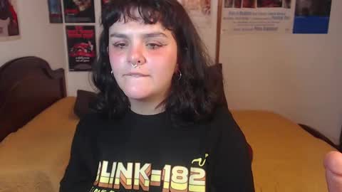 Snapshot of sofia_coolle chatting on February 19, 5:16 am Sofi online show from February 19, 5:16 am
