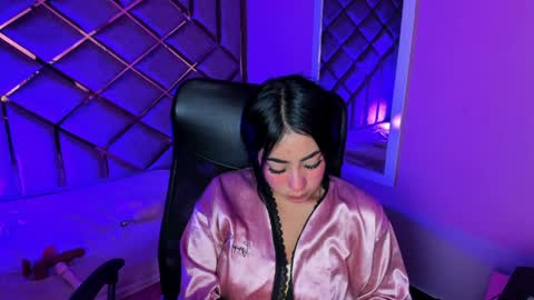 Snapshot of sofia_daemon chatting on April 11, 8:51 am sofia_daemon online show from April 11, 8:51 am