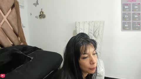 Snapshot of sofia_dg chatting on October 10, 9:14 pm Sofia online show from October 10, 9:14 pm