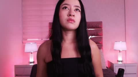 sofia gomes online show from June 1, 11:56 am