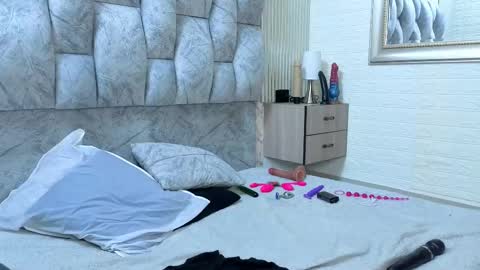 sofia gutierrez   online show from January 12, 4:39 am