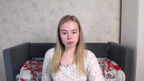 Sofia here online show from February 1, 11:58 pm