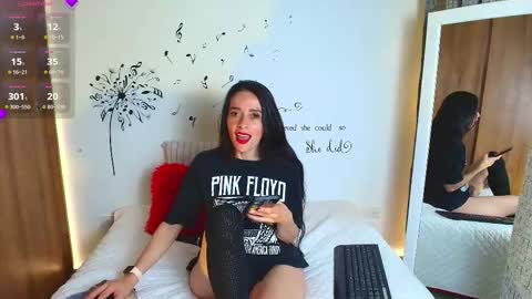 Sofia Kuleth  online show from November 26, 1:17 am