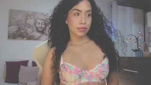 Snapshot of sofia_mendez01 chatting on June 22, 4:09 am SofiONLYFANS sofia storm online show from June 22, 4:09 am