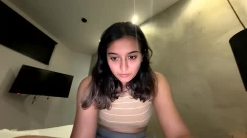 sofia_new online show from March 18, 2:37 am