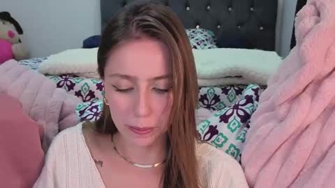 Snapshot of sofia_palacios_ chatting on February 12, 3:56 am online show from February 12, 3:56 am