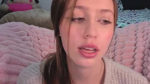 Snapshot of sofia_palacios_ chatting on February 25, 4:22 am online show from February 25, 4:22 am