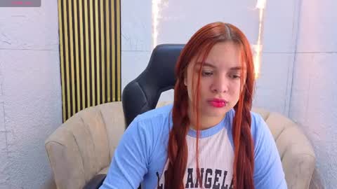sofia_red_cn online show from June 18, 1:04 pm