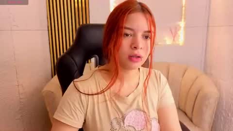 sofia_red_cn online show from June 28, 1:17 pm