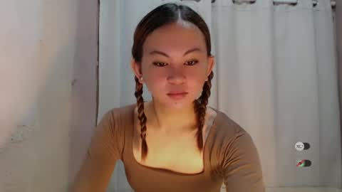 sofia_sweetheart18 online show from June 29, 10:21 pm