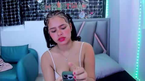 Sofa online show from December 19, 12:56 pm