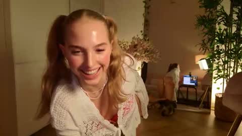 Sofia online show from October 28, 4:53 pm