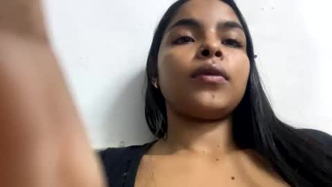 Snapshot of sofiacandy17 chatting on January 12, 1:42 am Danna Sofia online show from January 12, 1:42 am