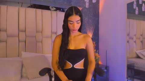  sofie  online show from October 19, 7:14 pm