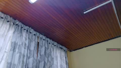 sofii_cute01 online show from January 9, 12:19 pm