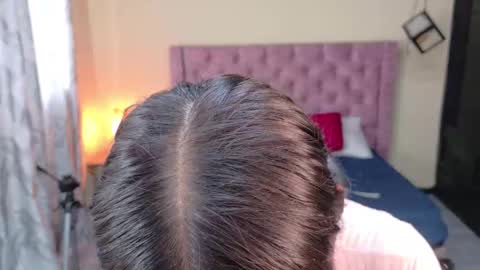 Snapshot of sofii_cute01 chatting on February 5, 12:10 pm sofii_cute01 online show from February 5, 12:10 pm