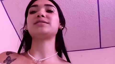 Snapshot of sofii_cute01 chatting on March 2, 4:03 pm sofii_cute01 online show from March 2, 4:03 pm