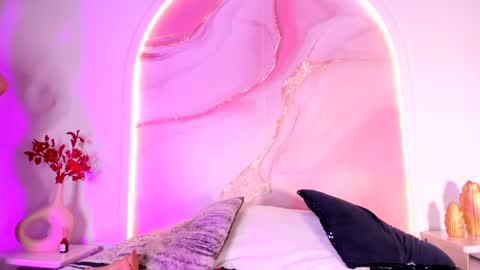 Sofii Lopezz online show from February 6, 5:40 pm