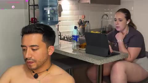 sofii_n_diego online show from March 4, 12:49 am