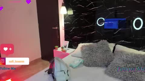 Snapshot of sofiia_rubb chatting on February 2, 4:22 am Sofia online show from February 2, 4:22 am