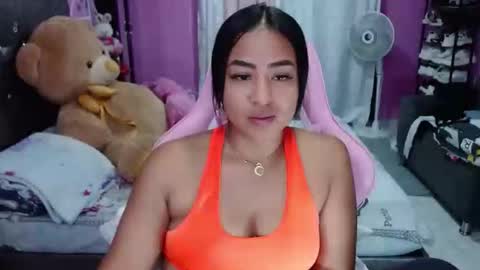 sofia Dreams online show from February 12, 2:01 pm