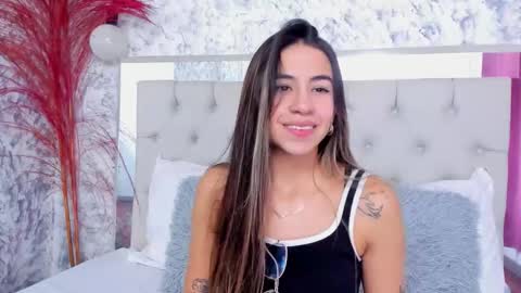 Snapshot of sofimalkova chatting on February 24, 5:11 pm Sofi Malkova online show from February 24, 5:11 pm